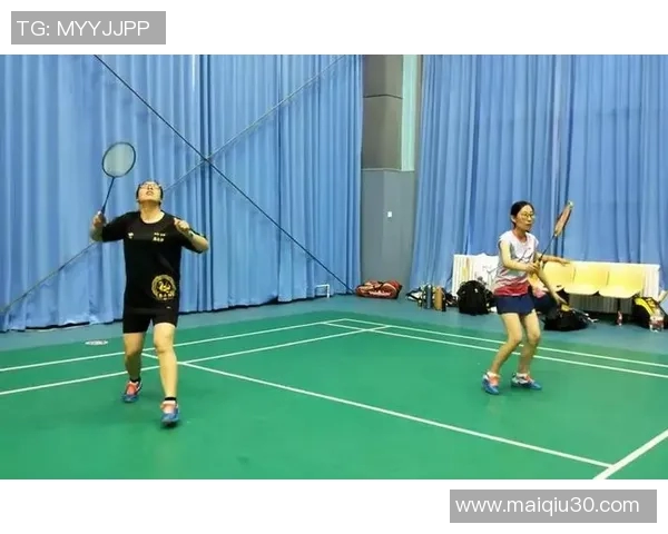 与杨丽畅谈羽毛球生涯中的挑战与成就分享