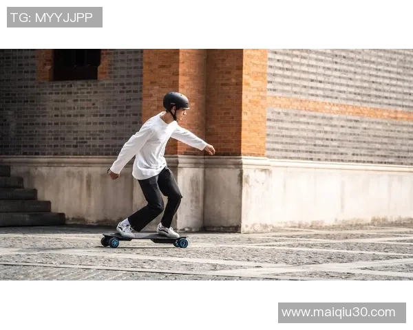 运动数据南京滑板队快攻战术解析与实践探讨之滑板运动新风潮