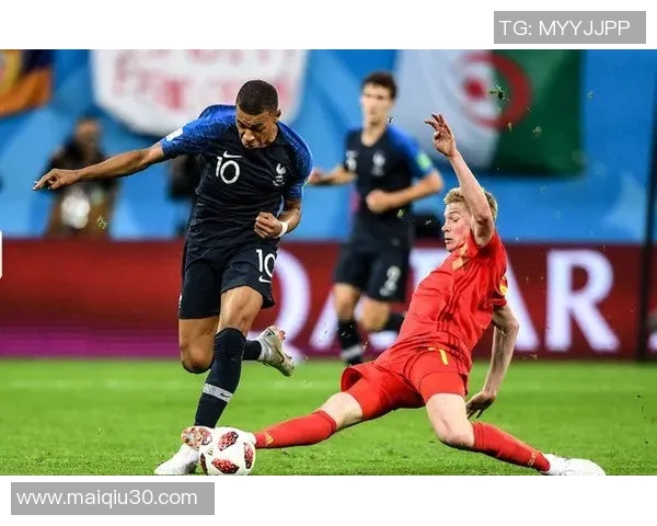 实时新闻上海足球队防守表现分析及其对比赛结果的影响探讨 实时新闻上海足球队防守表现分析及其对比赛结果的影响探讨