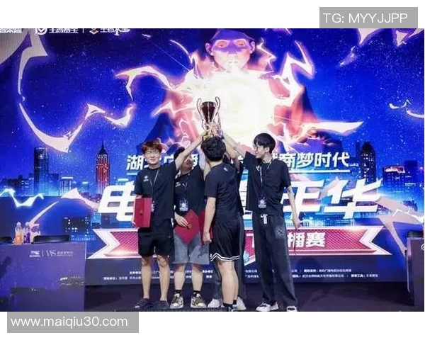 实时新闻王者荣耀战术解析BLG团队协作与整体压制体系的深度剖析